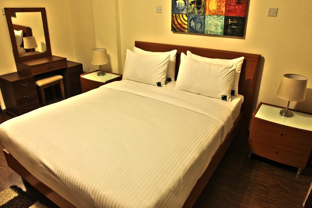 Golfview Serviced Apartments ไนโรบี ห้อง รูปภาพ