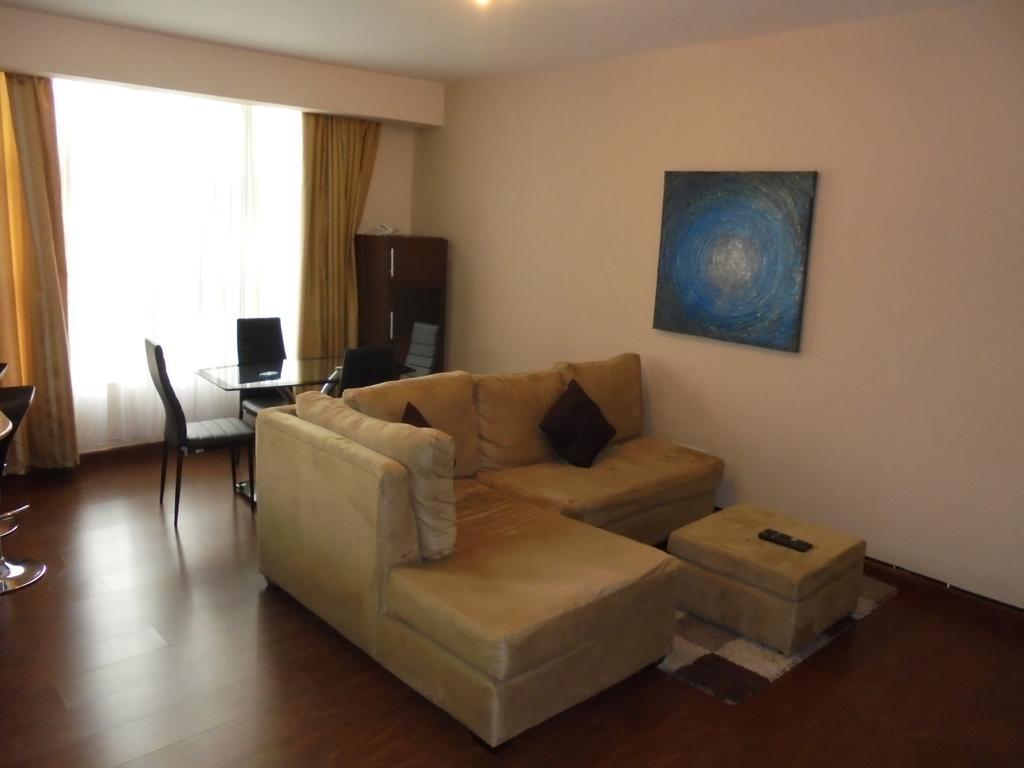 Golfview Serviced Apartments ไนโรบี ภายนอก รูปภาพ