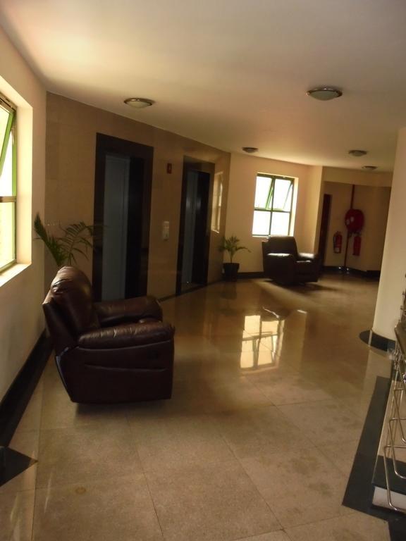 Golfview Serviced Apartments ไนโรบี ภายนอก รูปภาพ